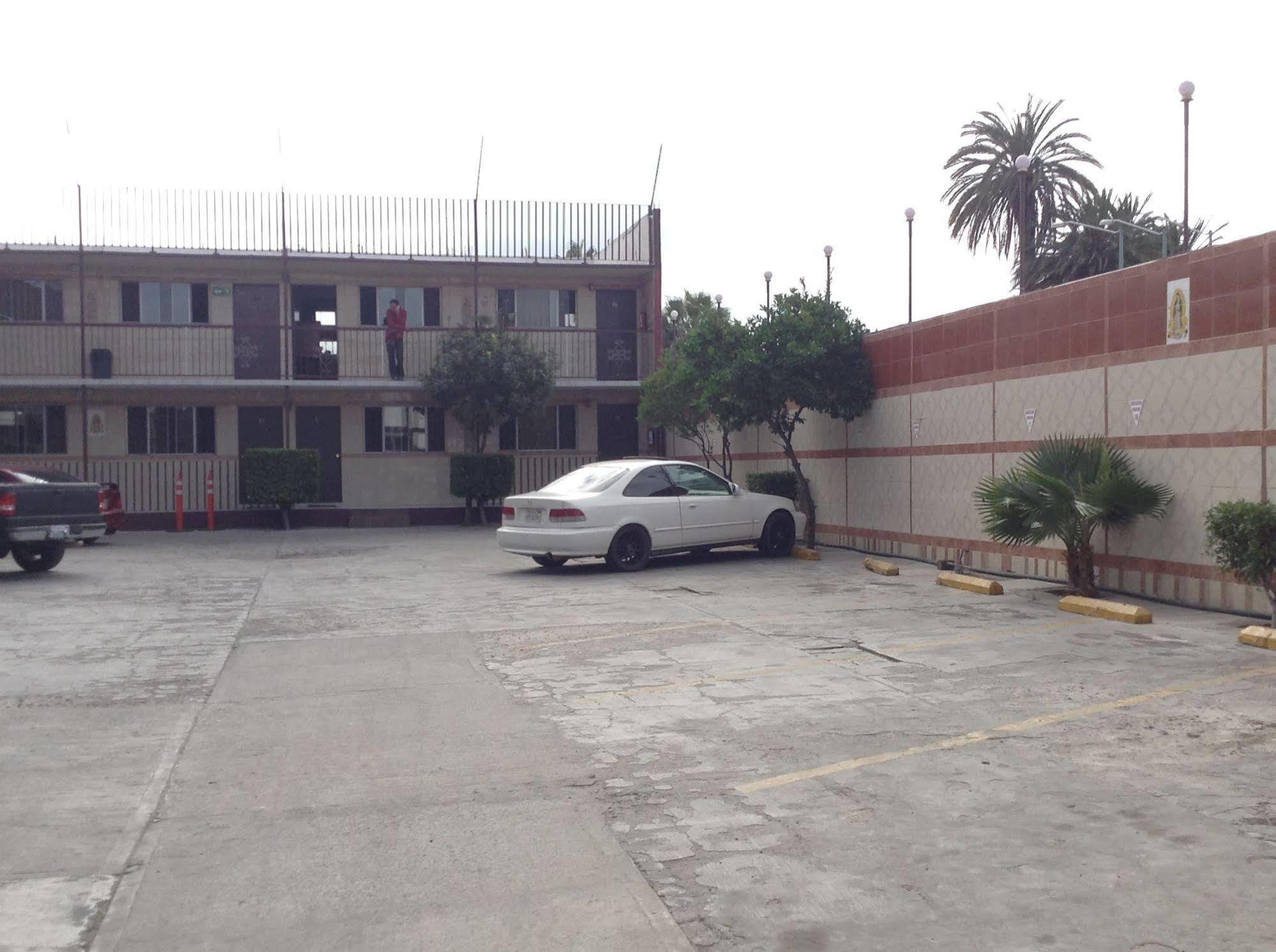 Hotel Sahara Chapultepec  Ngoại thất bức ảnh
